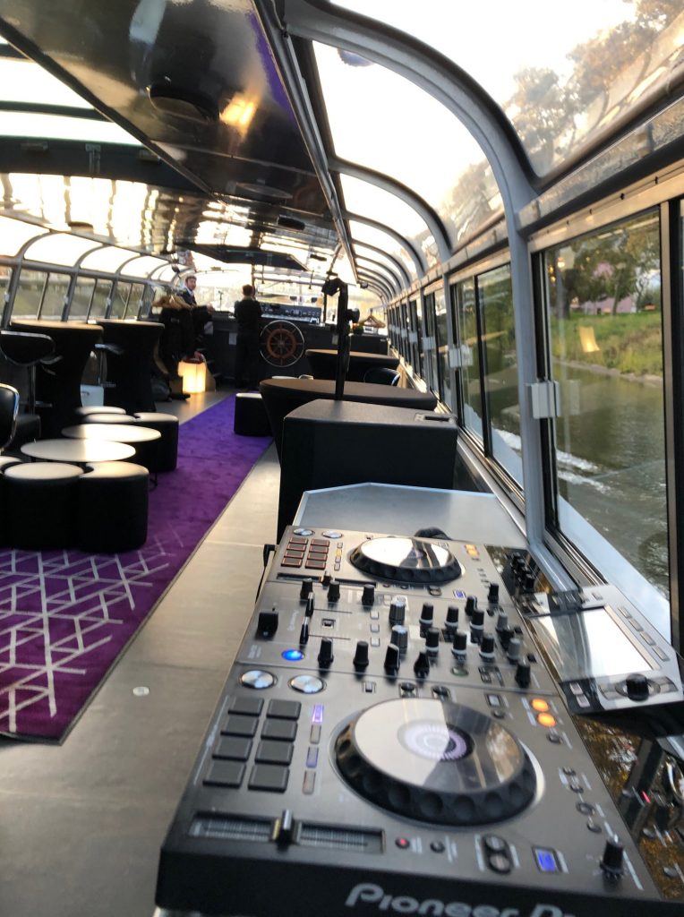 Soirée sur bateau